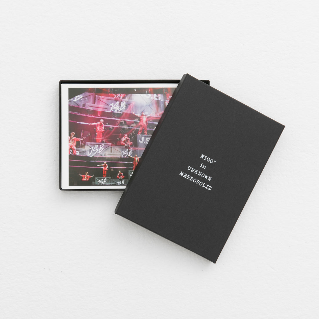 NIGO® in UNKNOWN METROPOLIZ POST CARD SETオンライン販売のお知らせ