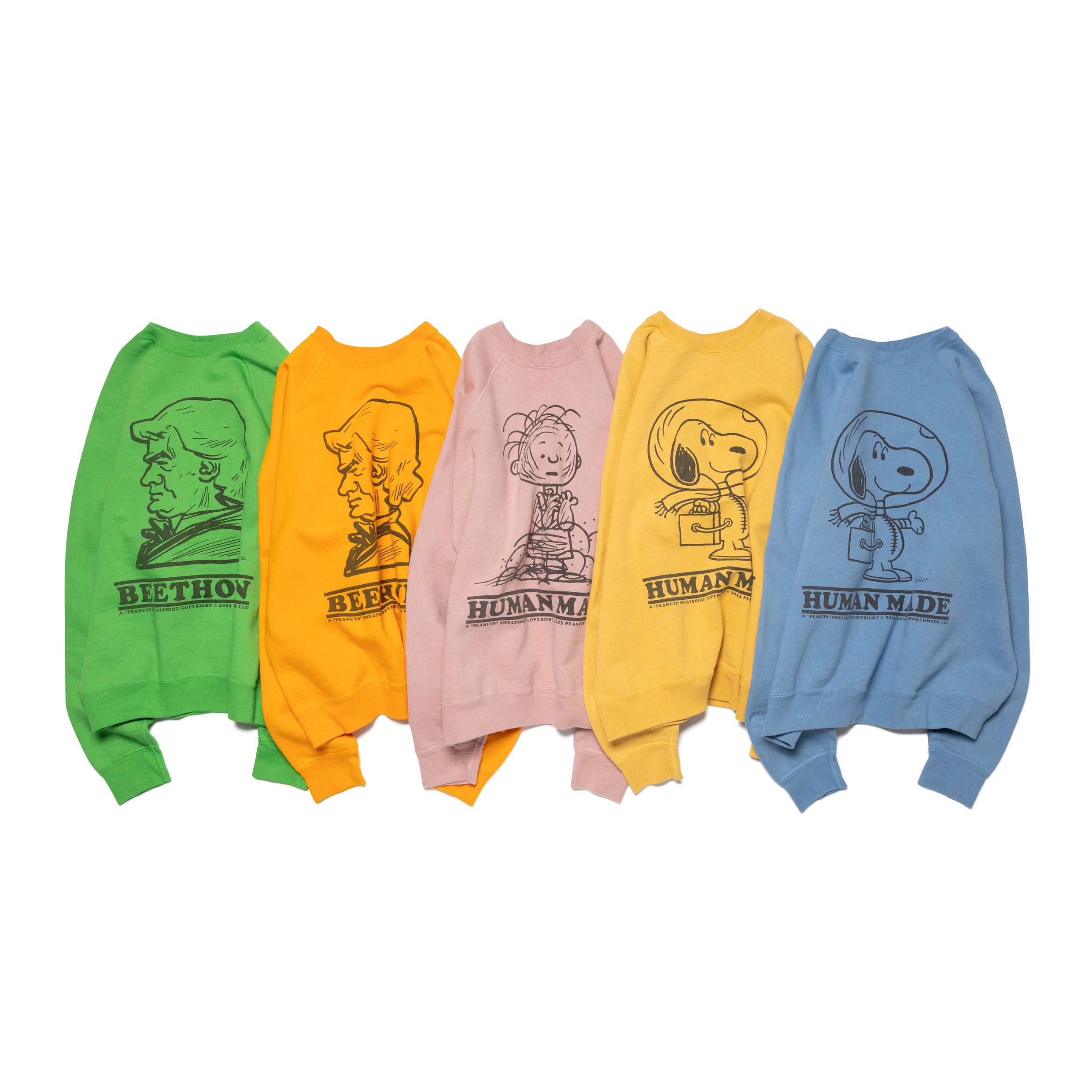 色はブルーでサイズはLですHuman made peanuts snoopy sweatshirt