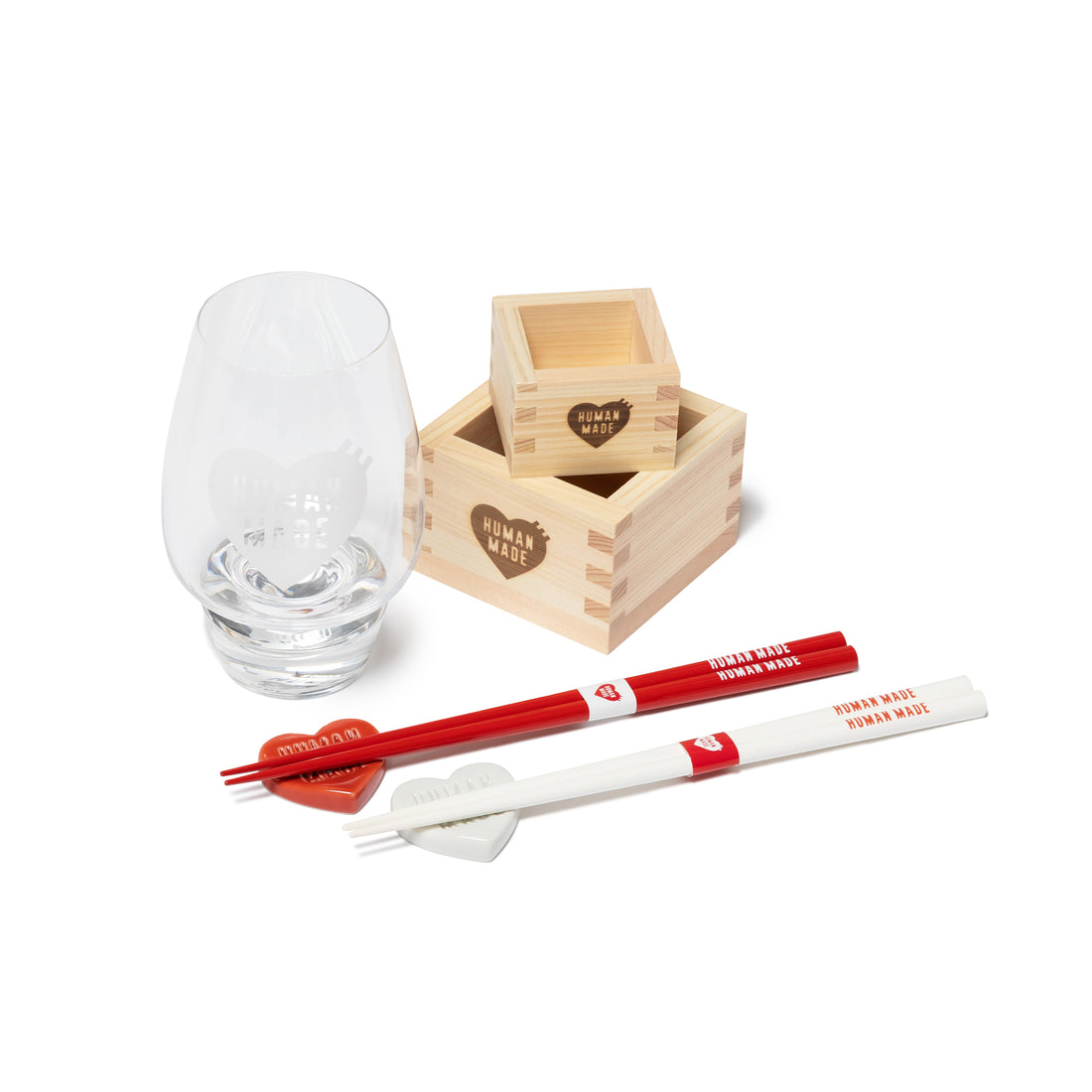 新年「A・KE・O MADE」アイテムと「GOOD LUCK DOLL」ノベルティのお知らせ