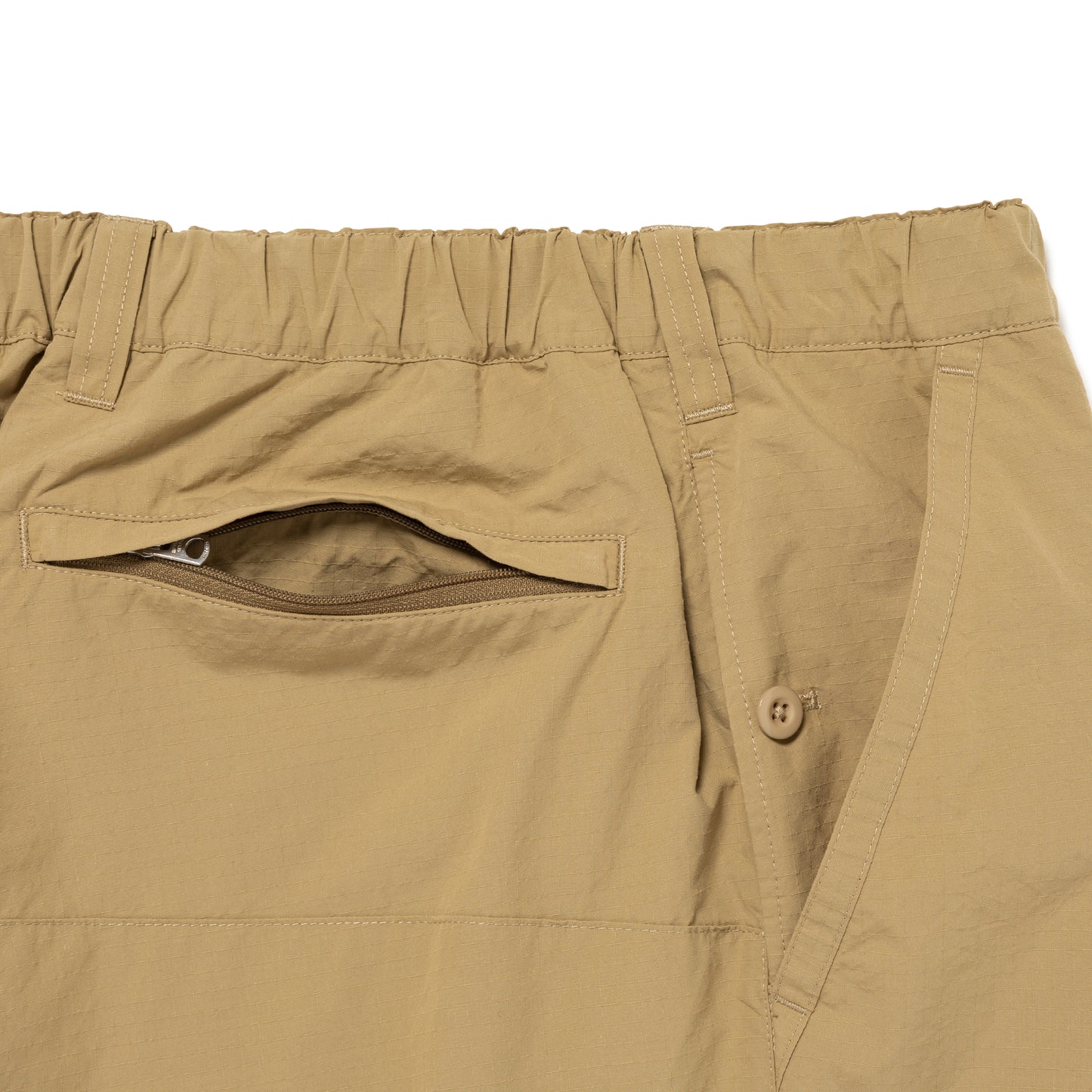 HUMAN MADE NYLON SHORTS BG-D
