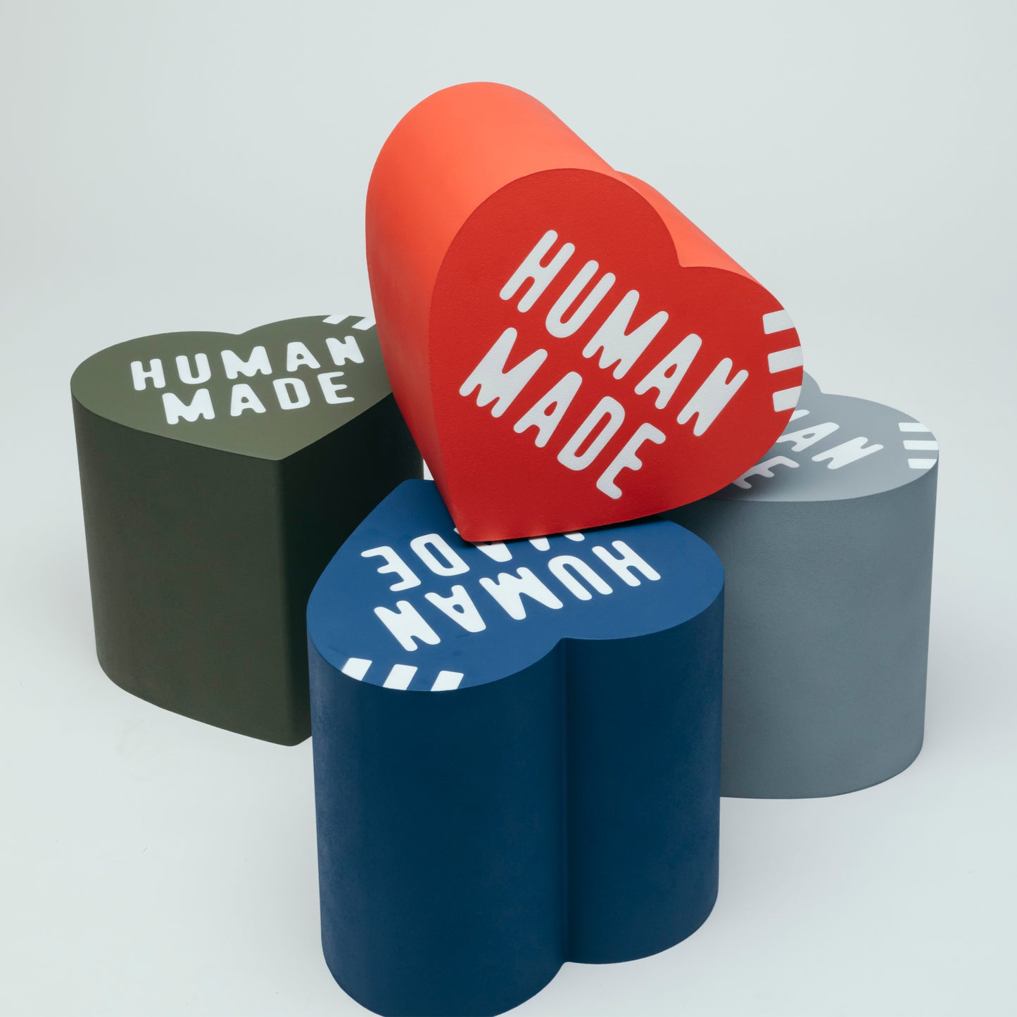 HUMAN MADE HEART URETHANE STOOL 3-A