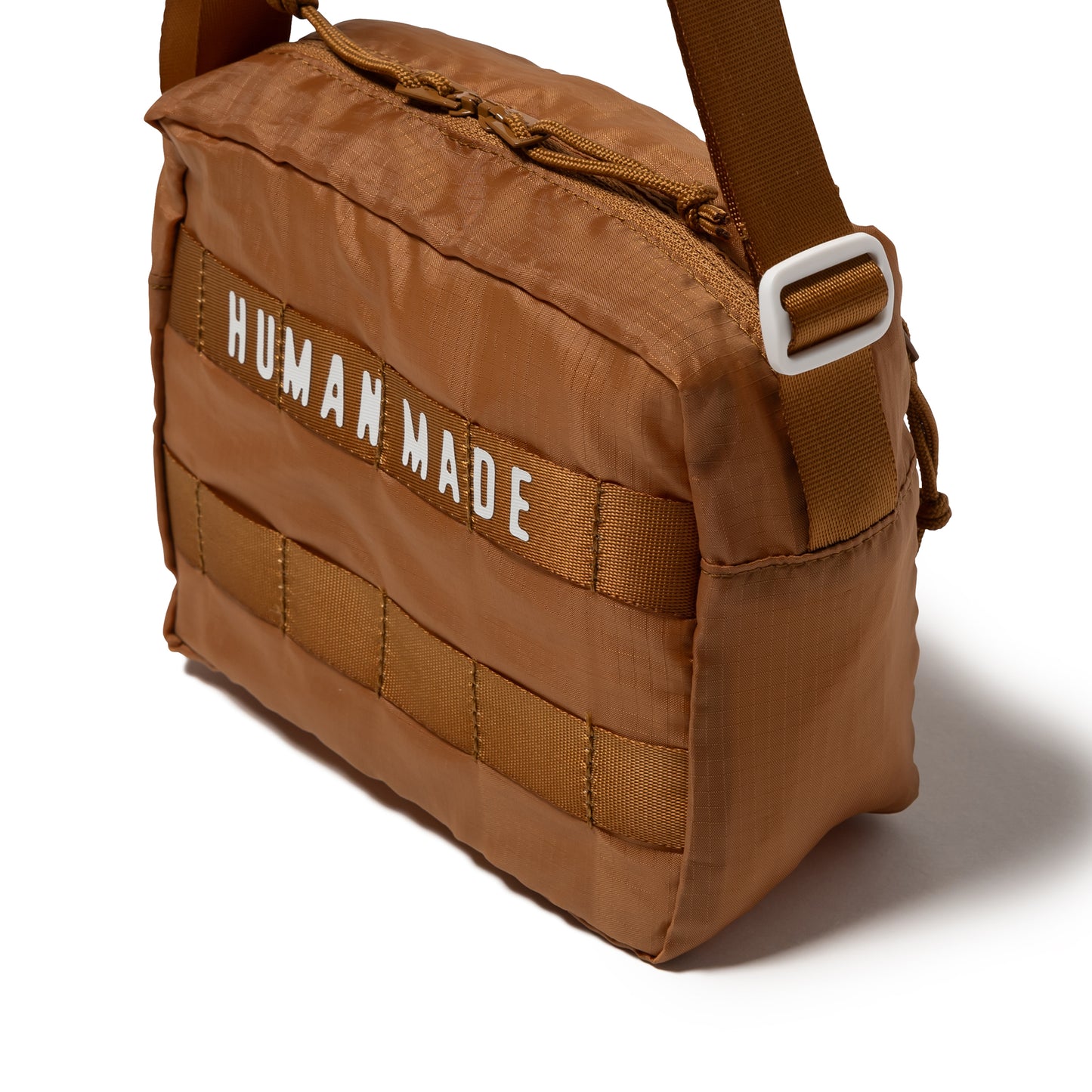HUMAN MADE PACKBLE LIGHT POUCH BW-C