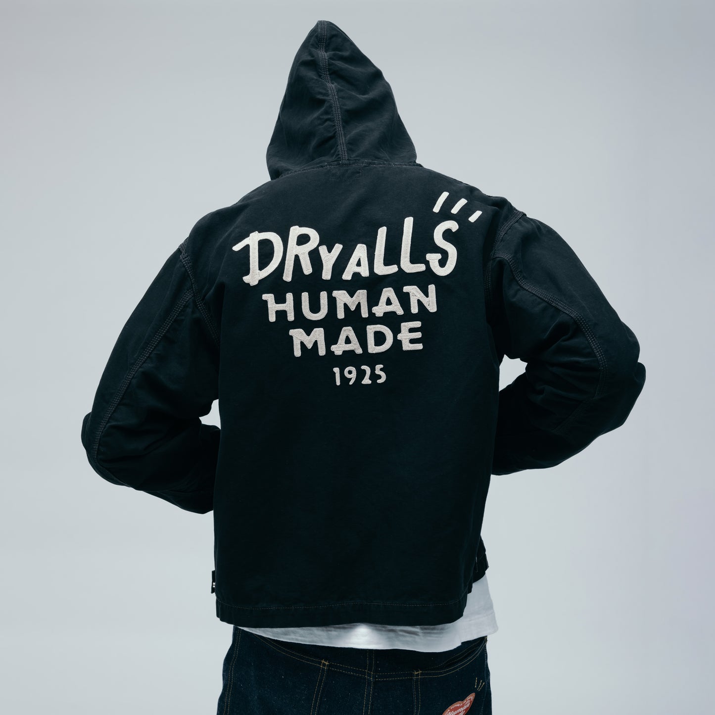 HOODED JACKET