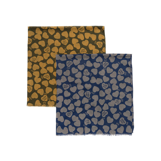 HUMAN MADE HEART STOLEA