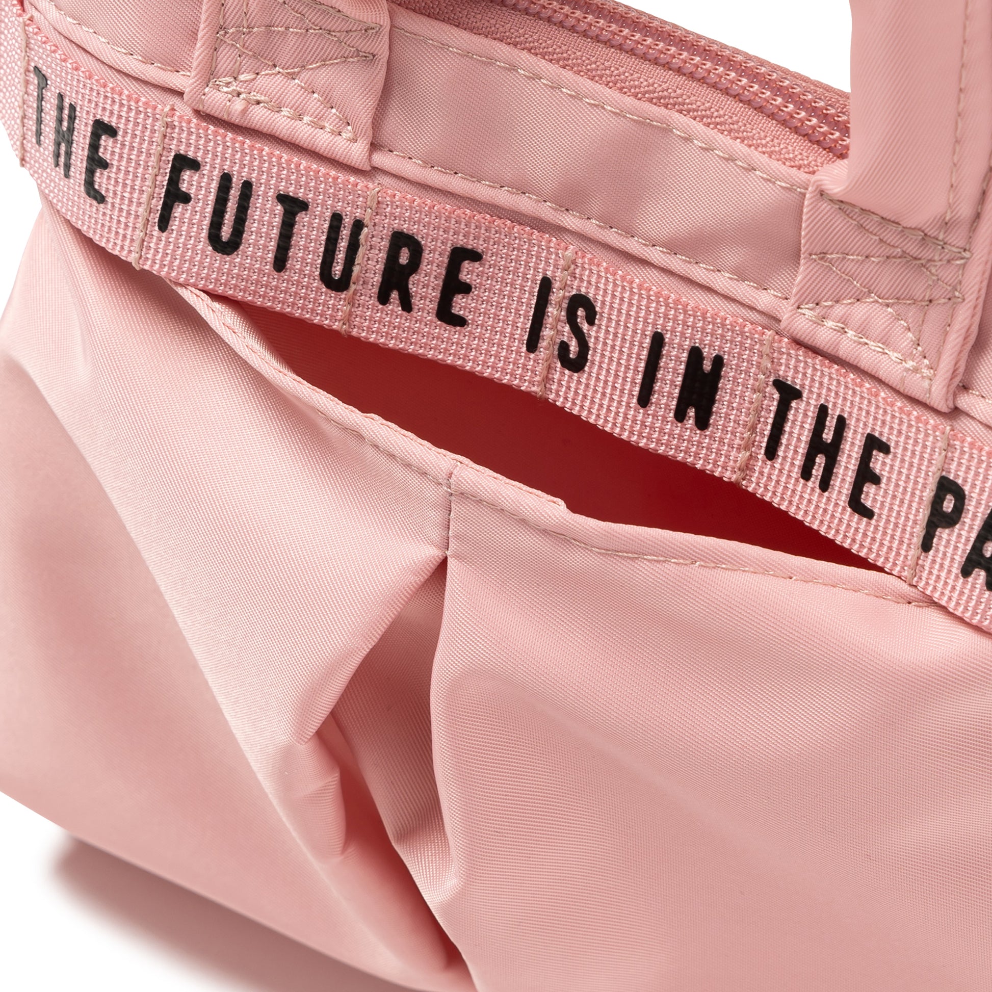 HUMAN MADE MINI HELMET BAG PK-D