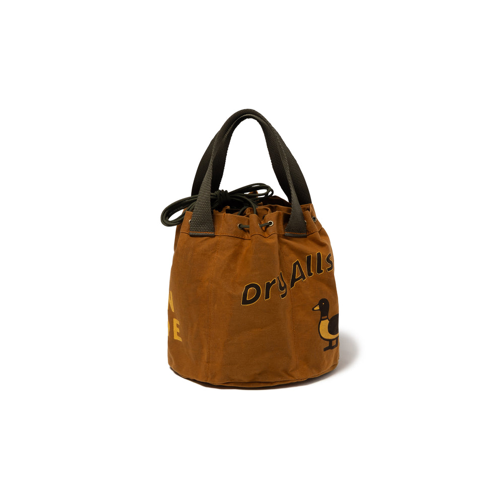 HUMAN MADE DRAWSTRING BAG BW-B.jpg