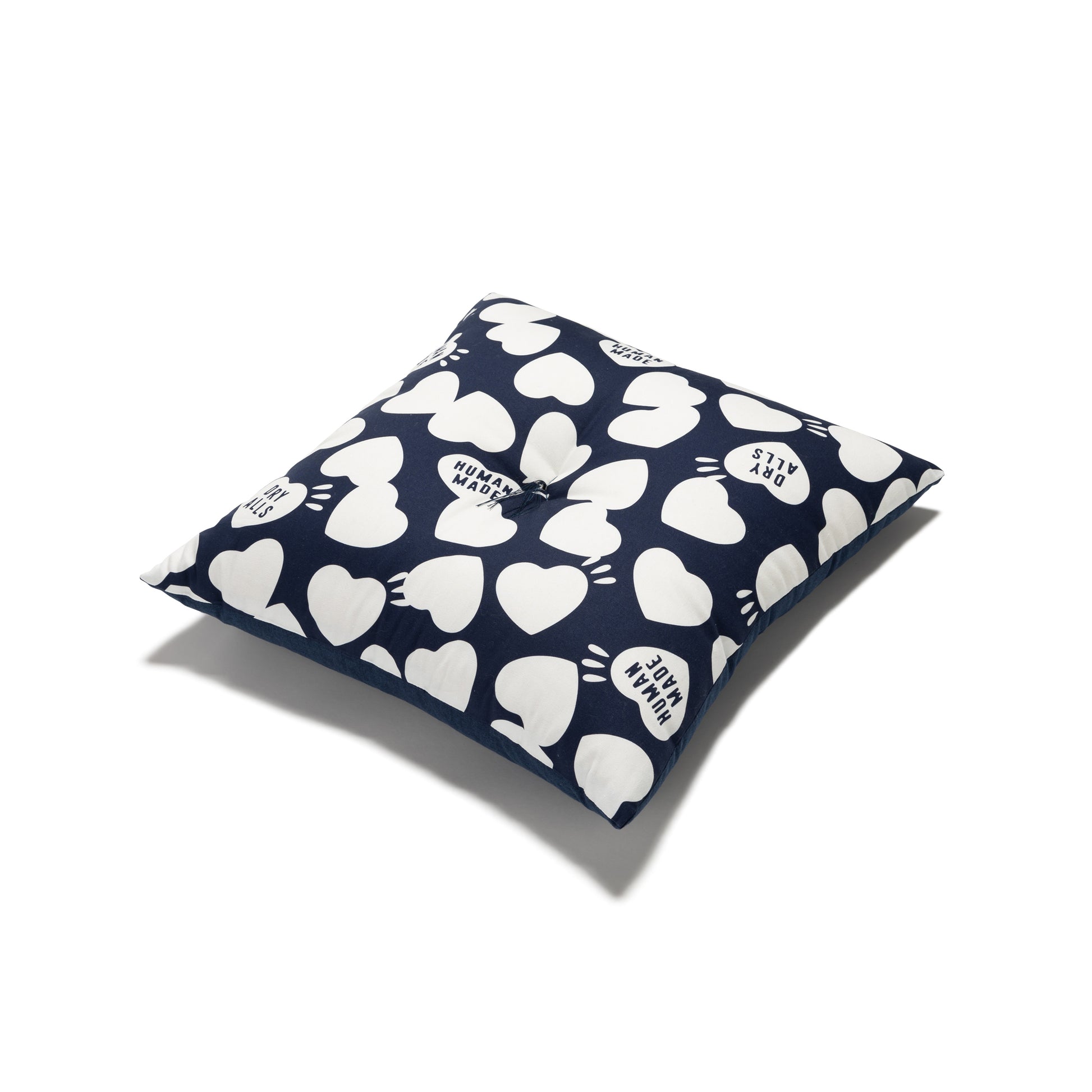 HUMAN MADE HEART CUSHION NY-C