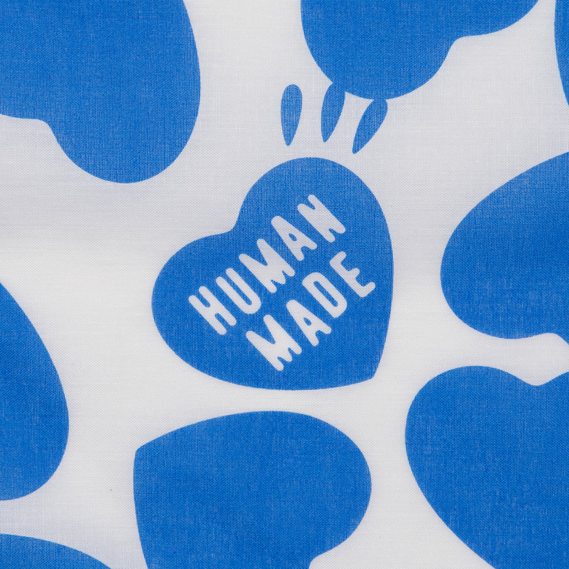 HUMAN MADE HEART BIG BANDANA BL-C