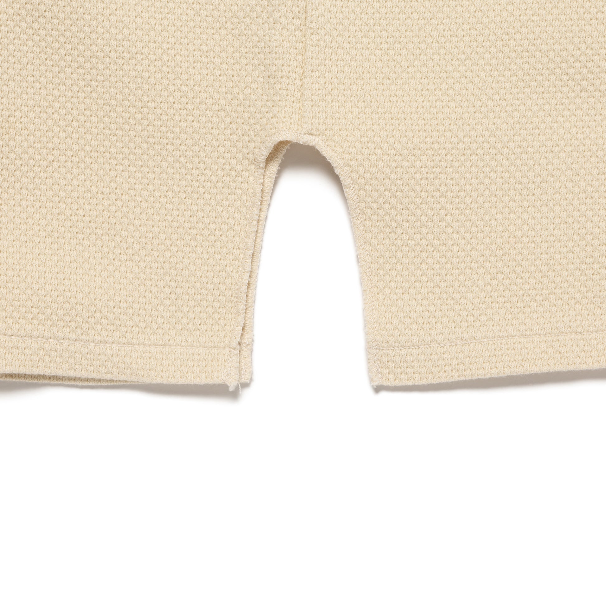 HUMAN MADE  HENLEY NECK L/S T-SHIRT WH-E