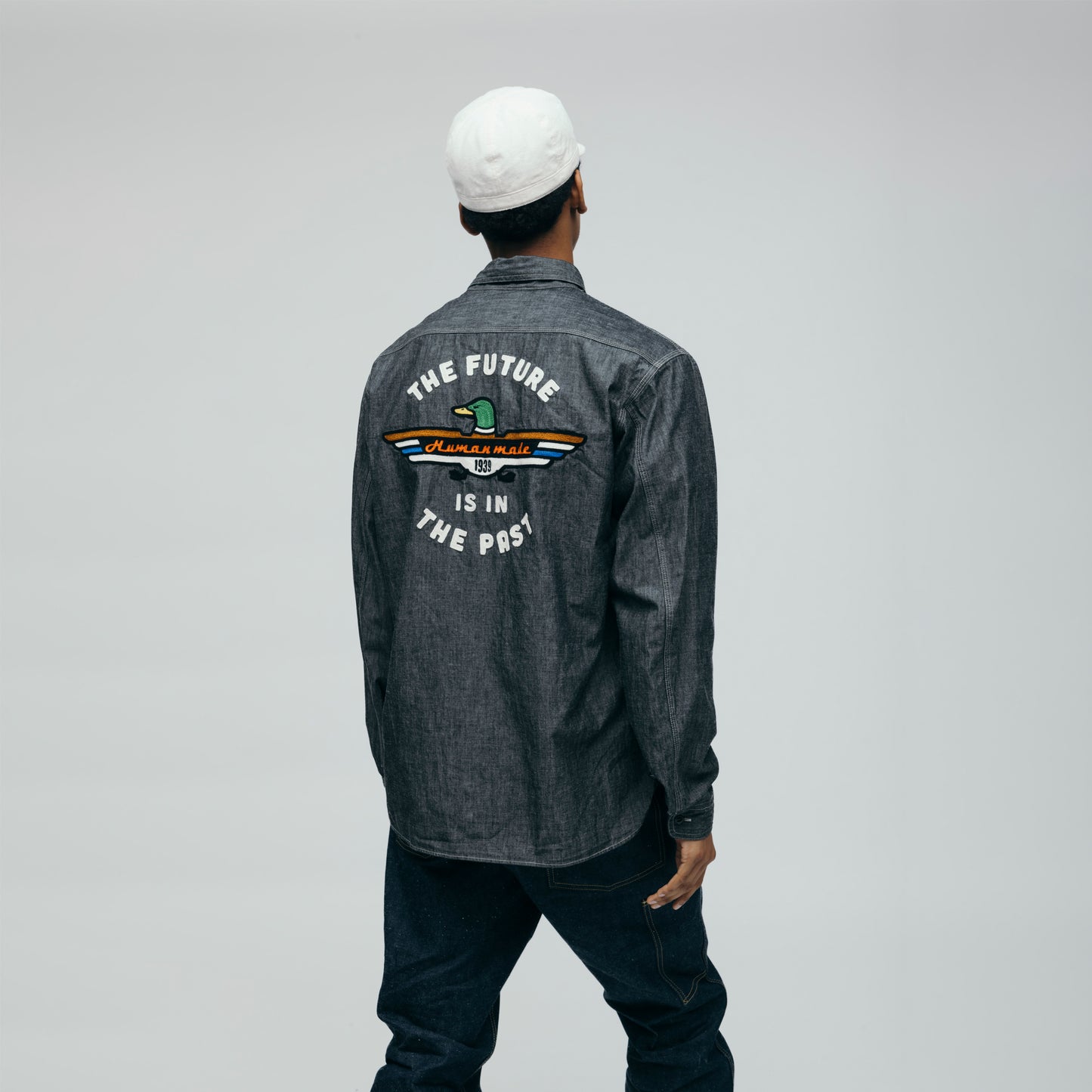 HUMAN MADE  CHAMBRAY SHIRT 
